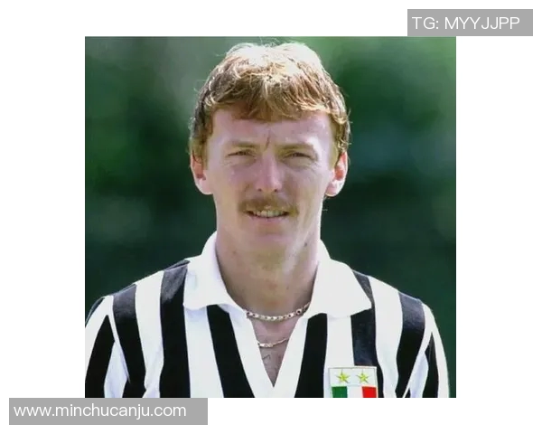 足球史上十大最感动人心的球星人物与传奇瞬间回顾